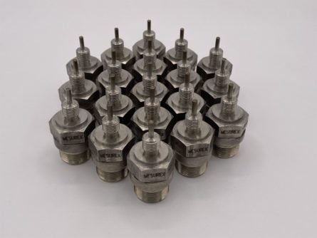 Screw-in PT100 temperature sensor – IRJ series