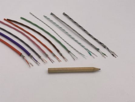 Specific cable for thermocouple or PT100